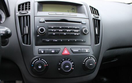 KIA cee'd I рестайлинг, 2008 год, 449 000 рублей, 11 фотография