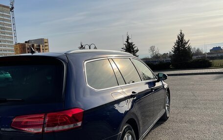 Volkswagen Passat B8 рестайлинг, 2018 год, 2 000 000 рублей, 3 фотография