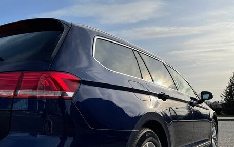 Volkswagen Passat B8 рестайлинг, 2018 год, 2 000 000 рублей, 7 фотография