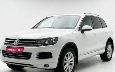 Volkswagen Touareg III, 2013 год, 2 000 000 рублей, 1 фотография