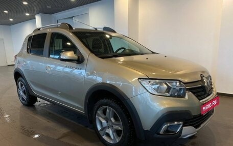 Renault Sandero II рестайлинг, 2021 год, 1 224 000 рублей, 1 фотография