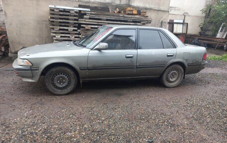 Toyota Corona VIII (T170), 1990 год, 170 000 рублей, 3 фотография