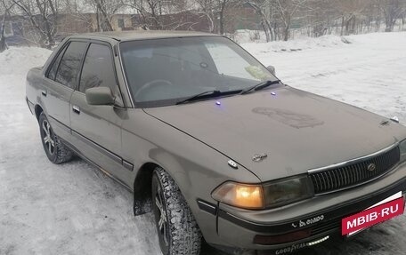 Toyota Corona VIII (T170), 1990 год, 170 000 рублей, 4 фотография