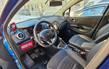 Renault Kaptur I рестайлинг, 2021 год, 2 000 000 рублей, 3 фотография