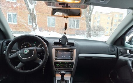 Skoda Octavia, 2012 год, 999 000 рублей, 3 фотография