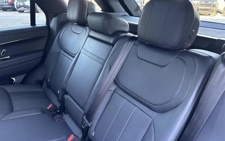 Land Rover Range Rover Sport, 2025 год, 14 630 000 рублей, 26 фотография