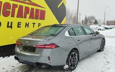 BMW 5 серия, 2025 год, 9 900 000 рублей, 7 фотография
