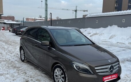 Mercedes-Benz B-Класс, 2013 год, 1 540 000 рублей, 3 фотография