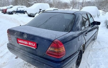 Mercedes-Benz C-Класс, 1995 год, 170 000 рублей, 5 фотография