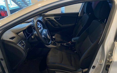 Hyundai Elantra V, 2015 год, 986 000 рублей, 16 фотография