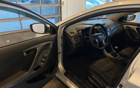 Hyundai Elantra V, 2015 год, 986 000 рублей, 20 фотография