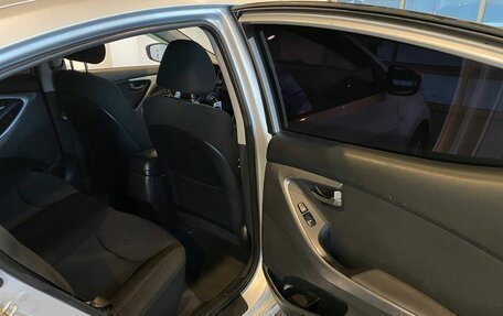 Hyundai Elantra V, 2015 год, 986 000 рублей, 25 фотография