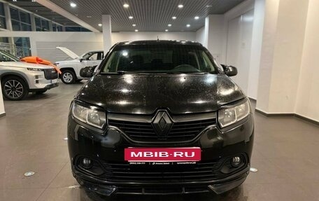 Renault Logan II, 2018 год, 590 000 рублей, 6 фотография