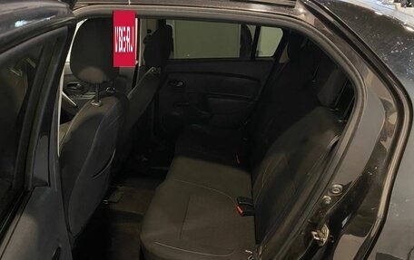 Renault Logan II, 2018 год, 590 000 рублей, 22 фотография