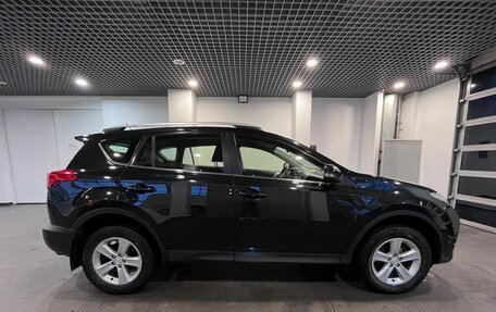 Toyota RAV4, 2013 год, 1 730 000 рублей, 2 фотография