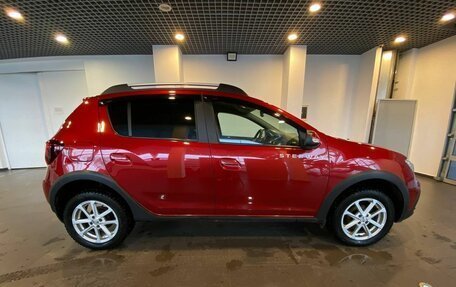 Renault Sandero II рестайлинг, 2020 год, 1 210 000 рублей, 2 фотография