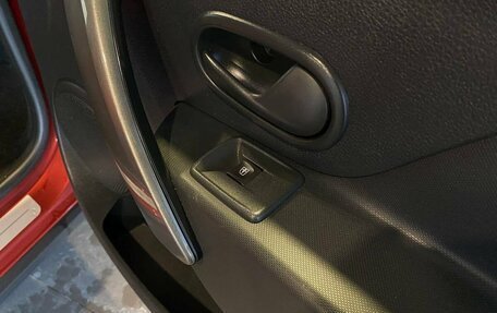 Renault Sandero II рестайлинг, 2020 год, 1 210 000 рублей, 28 фотография