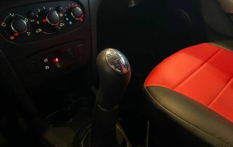 Renault Sandero II рестайлинг, 2020 год, 1 210 000 рублей, 31 фотография