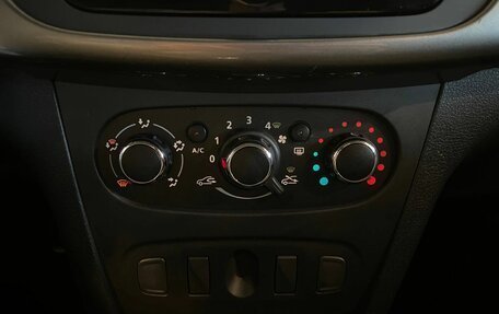 Renault Sandero II рестайлинг, 2021 год, 1 224 000 рублей, 15 фотография