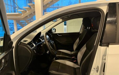 Skoda Rapid I, 2017 год, 1 320 000 рублей, 14 фотография