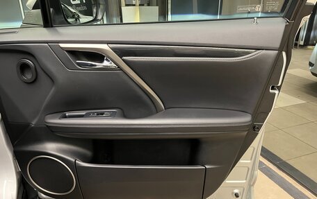 Lexus RX IV рестайлинг, 2016 год, 3 350 000 рублей, 17 фотография