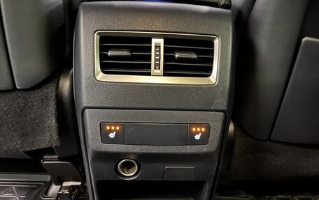 Lexus RX IV рестайлинг, 2016 год, 3 350 000 рублей, 27 фотография