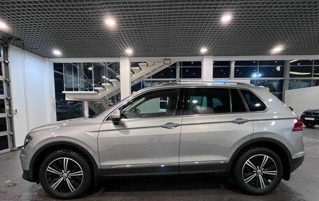 Volkswagen Tiguan II, 2017 год, 2 880 000 рублей, 6 фотография