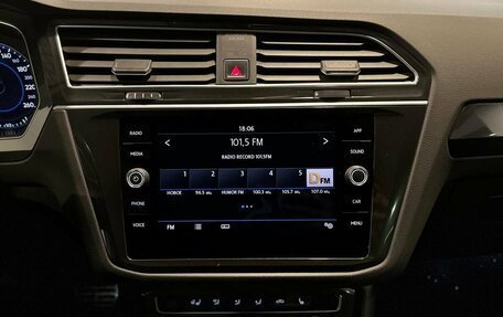 Volkswagen Tiguan II, 2017 год, 2 880 000 рублей, 13 фотография