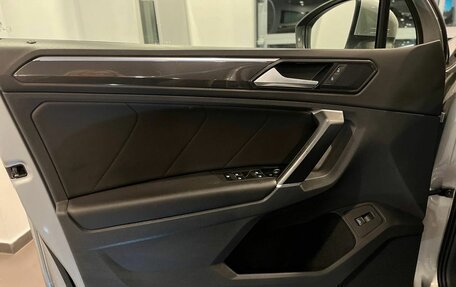 Volkswagen Tiguan II, 2017 год, 2 880 000 рублей, 22 фотография