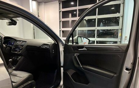 Volkswagen Tiguan II, 2017 год, 2 880 000 рублей, 27 фотография