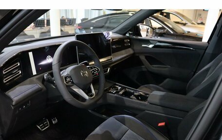 Volkswagen Tiguan, 2025 год, 4 940 000 рублей, 9 фотография