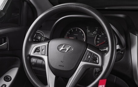 Hyundai Solaris II рестайлинг, 2012 год, 650 000 рублей, 10 фотография