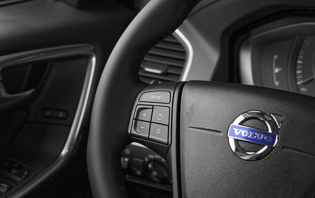 Volvo XC60 II, 2016 год, 1 915 000 рублей, 11 фотография