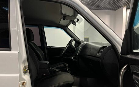 ЛуАЗ Patriot, 2014 год, 829 000 рублей, 25 фотография