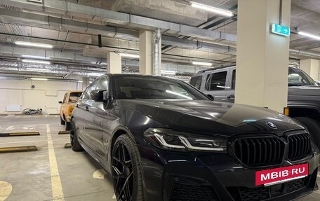 BMW 5 серия, 2021 год, 5 450 000 рублей, 3 фотография