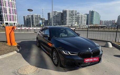 BMW 5 серия, 2021 год, 5 450 000 рублей, 10 фотография