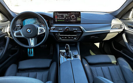 BMW 5 серия, 2021 год, 5 450 000 рублей, 15 фотография