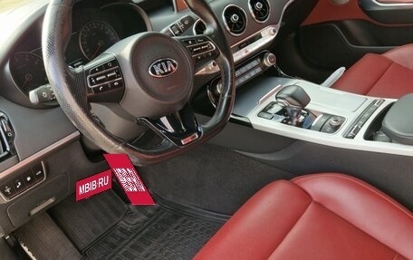 KIA Stinger I, 2018 год, 2 450 000 рублей, 6 фотография