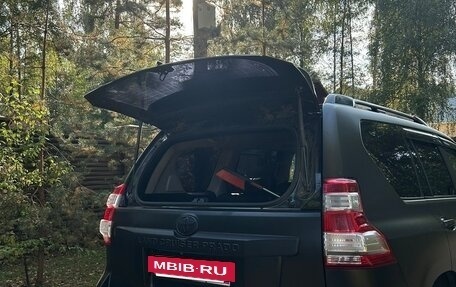 Toyota Land Cruiser Prado 150 рестайлинг 2, 2014 год, 2 840 000 рублей, 16 фотография