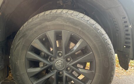 Toyota Land Cruiser Prado 150 рестайлинг 2, 2014 год, 2 840 000 рублей, 26 фотография