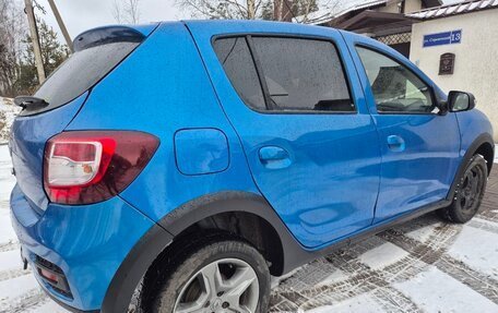 Renault Sandero II рестайлинг, 2021 год, 670 000 рублей, 5 фотография