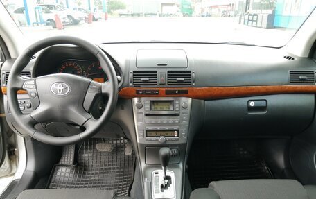Toyota Avensis III рестайлинг, 2008 год, 1 210 000 рублей, 14 фотография
