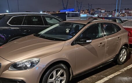 Volvo V40 II рестайлинг, 2014 год, 1 280 000 рублей, 6 фотография