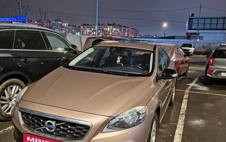 Volvo V40 II рестайлинг, 2014 год, 1 280 000 рублей, 7 фотография