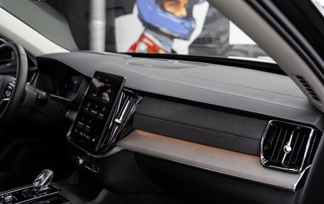 Volvo XC90 II рестайлинг, 2025 год, 10 900 000 рублей, 30 фотография