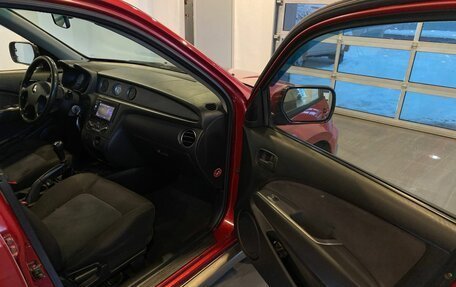 Mitsubishi Outlander III рестайлинг 3, 2004 год, 450 000 рублей, 26 фотография