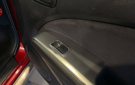 Mitsubishi Outlander III рестайлинг 3, 2004 год, 450 000 рублей, 27 фотография