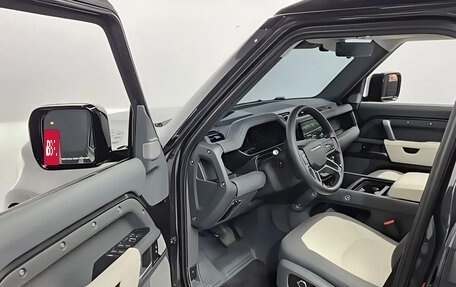 Land Rover Defender II, 2024 год, 12 865 000 рублей, 3 фотография