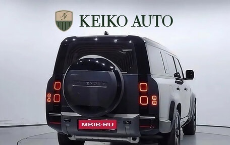 Land Rover Defender II, 2024 год, 12 865 000 рублей, 20 фотография