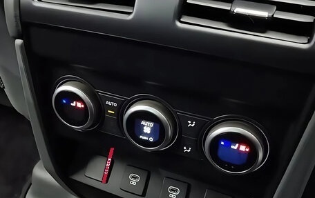 Land Rover Defender II, 2024 год, 12 865 000 рублей, 14 фотография